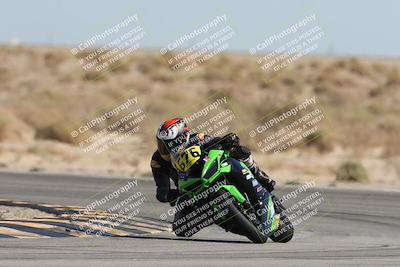 media/Oct-04-2025-CVMA (Sat) [[408bcdd6e4]]/Race 10-Amateur Supersport Middleweight/
